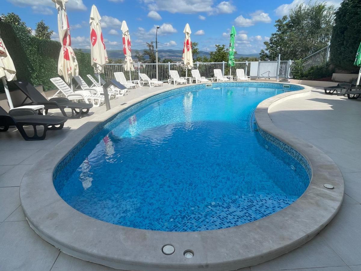 Freya Spa Apartments Ni المظهر الخارجي الصورة