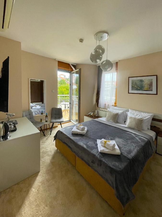 Freya Spa Apartments Ni المظهر الخارجي الصورة